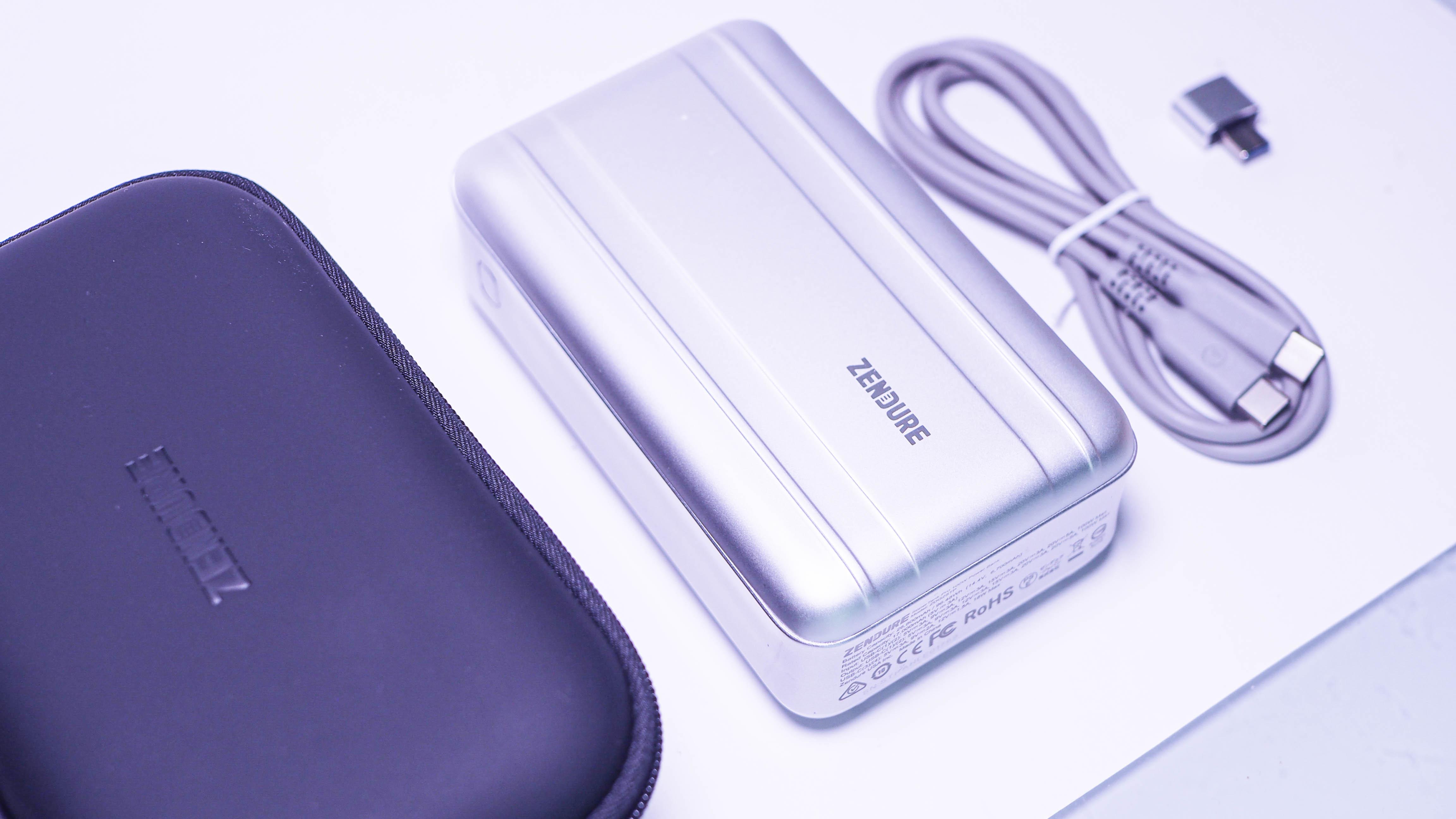 出行好帮手——征拓SuperTankPro超级移动电源