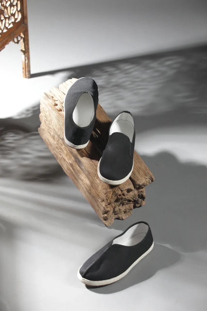 老北京布鞋穿起来真舒服,中国人穿的老布鞋