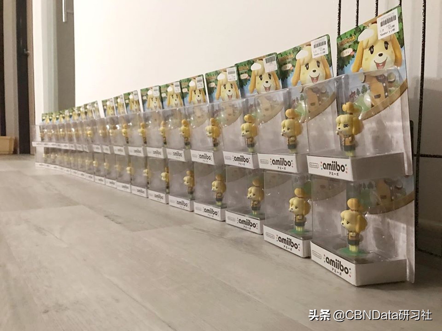 “不求上进”的中国年轻人，在这款游戏里找到了自己