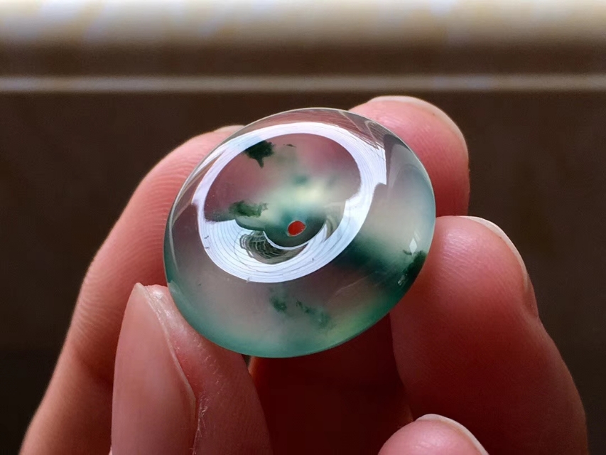 同样价格买翡翠还是钻石,同样价格买翡翠还是和田玉