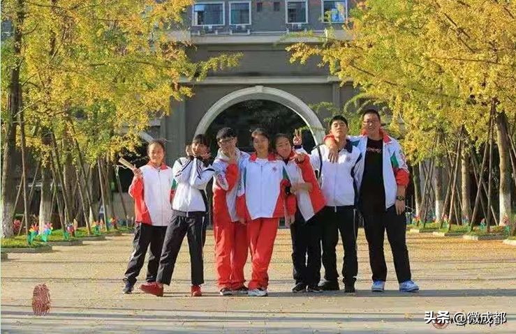 成都树德高中校服图片,成都树德中学光华校服怎么样