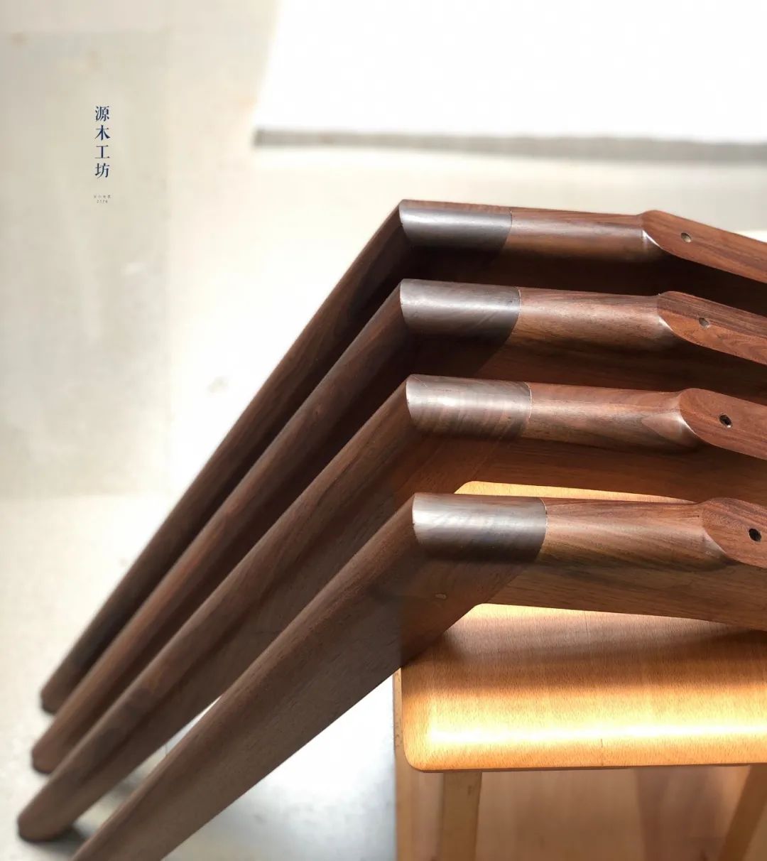 一块板一张桌,一张板折叠餐桌