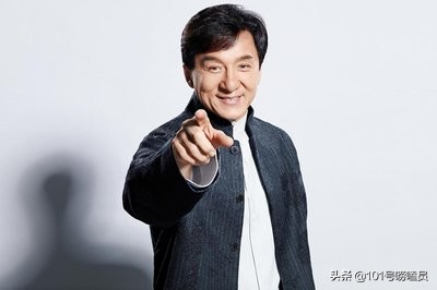 娱乐圈成龙地位,娱乐圈中成龙地位有多高