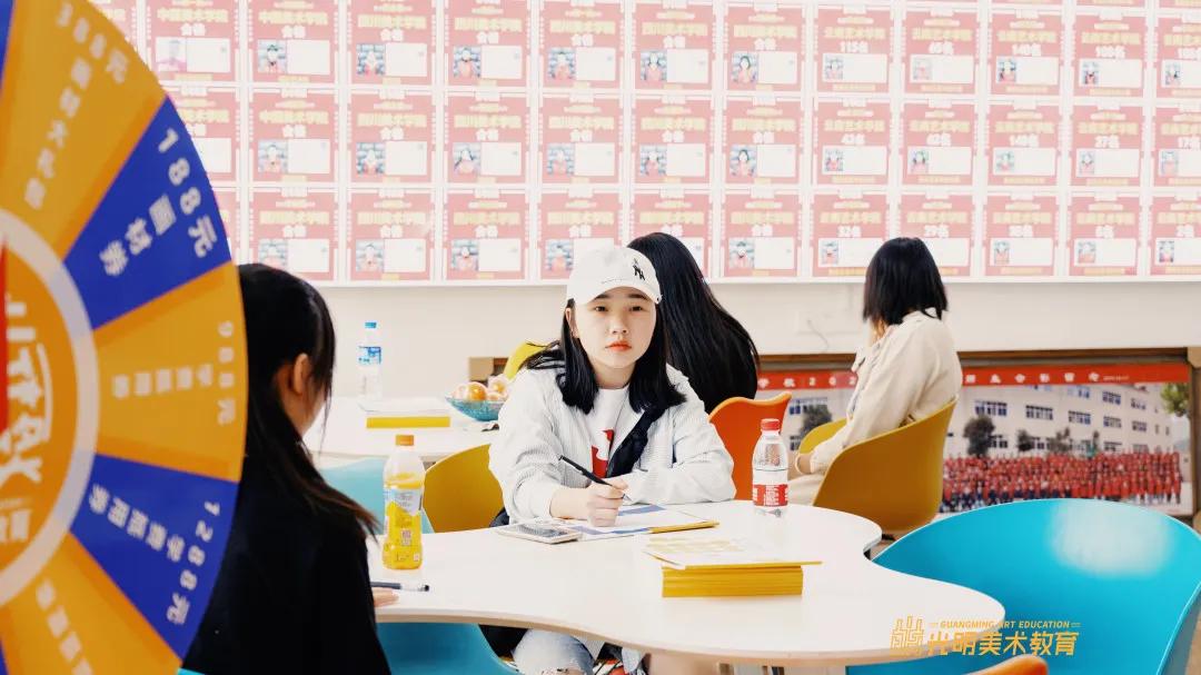 15年辉煌战绩，缔造高分传奇！状元画室，所向披靡