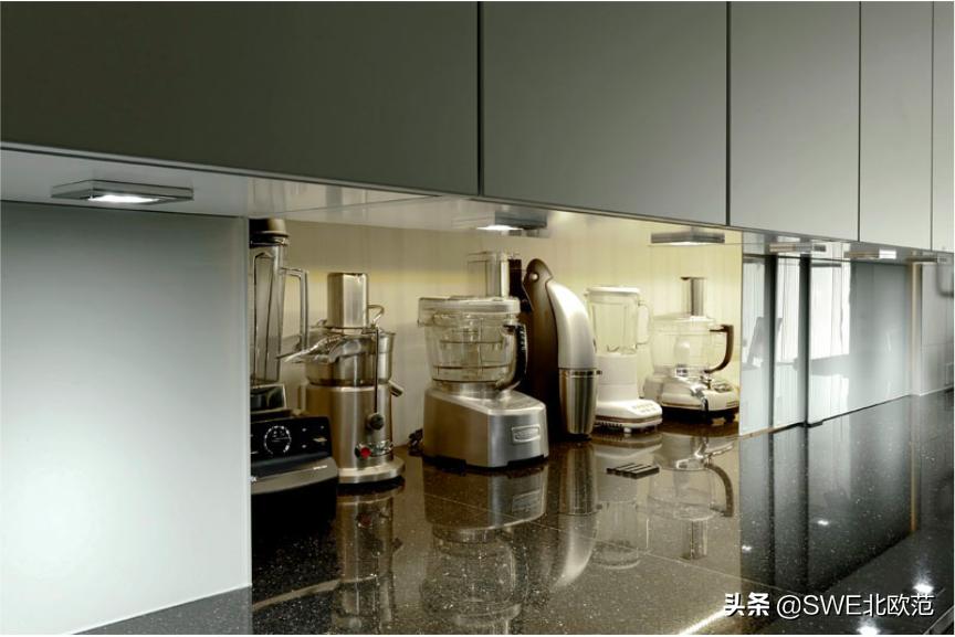 碾压全小区的厨房电器收纳鬼才！年轻人，来见识一下