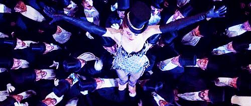 四年间，她被迫为31人陪睡100多次，这片太瘆人