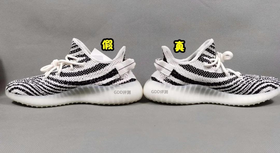 yeezy350白斑马三个版本对比,yeezy350白斑马2018鉴定