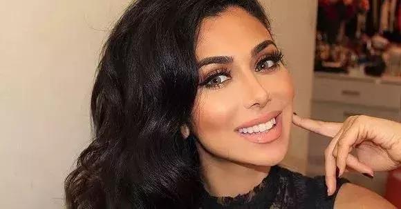 被卡戴珊家族霸凌的人 (中东卡戴珊身价)