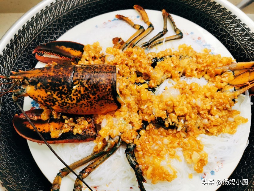 蒜蓉波士顿龙虾的清洗处理方法,清洗干净蒜蓉龙虾的正宗做法