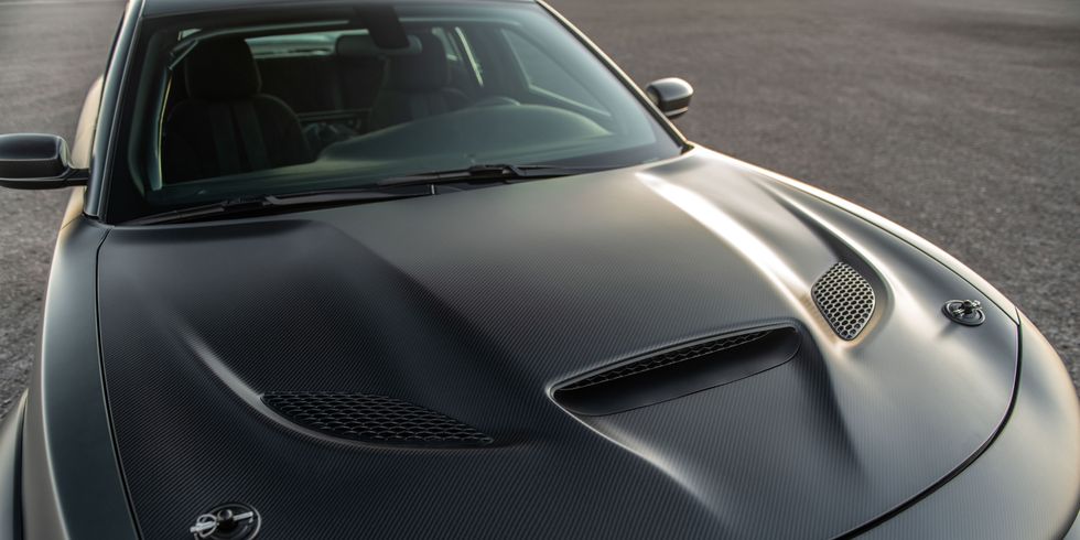 道奇恶魔拉马力机,道奇恶魔能爆发1万匹马力吗