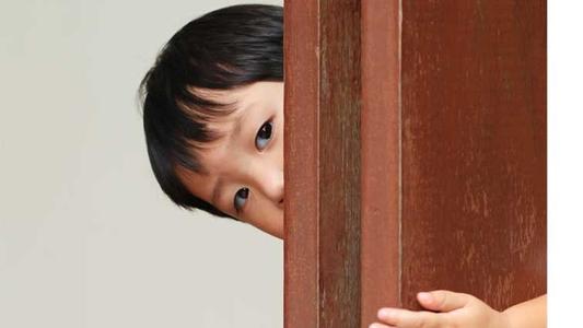 孩子性格内向怎么纠正？专家：不用改，内向性格的孩子更容易成功