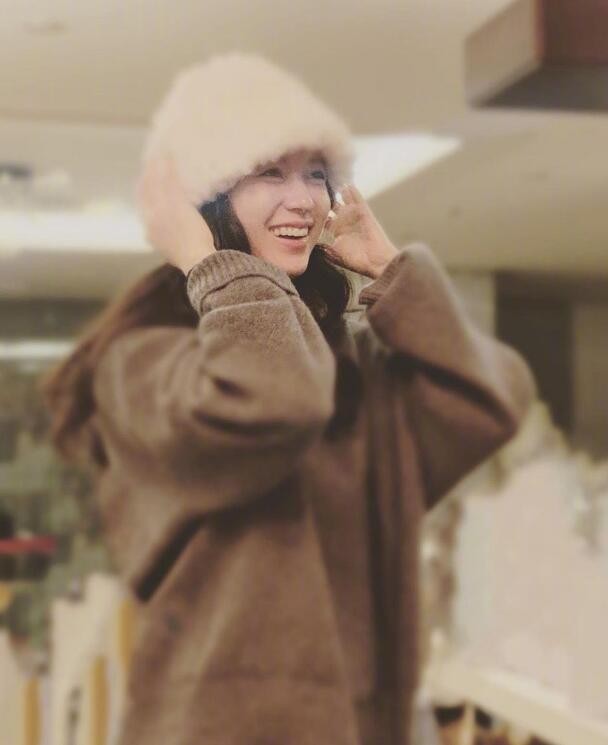 韩孝周简单有层次的穿搭术清新又耐看的气质