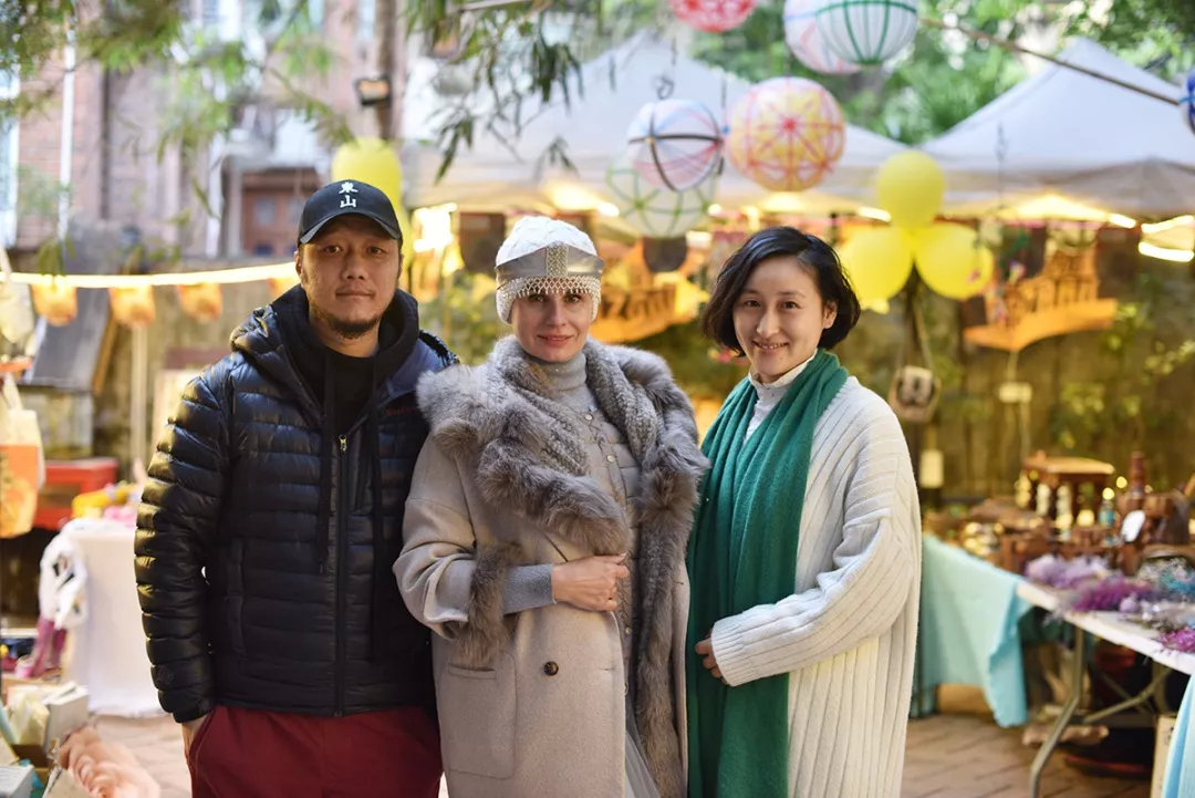 不管是出租屋还是自己存款买的小房住的舒心才是生活