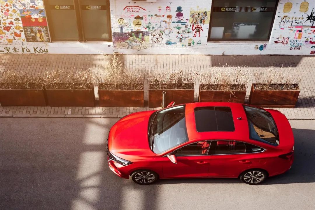 逸动plus凭何实力成为家轿一哥,2022款逸动plus的用车故事