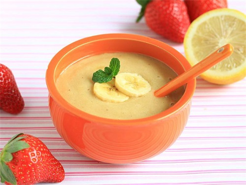 怎样给宝宝添加米粉,正确给宝宝添加米粉步骤