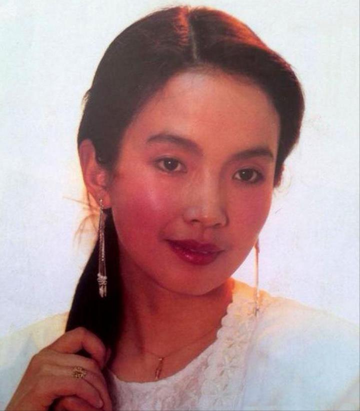 吕丽萍张丰毅离婚,吕丽萍和张丰毅离婚原因