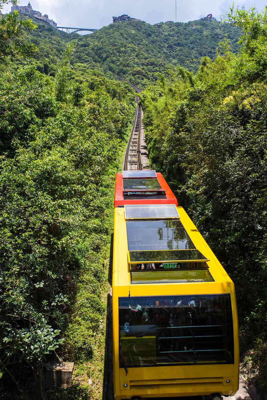 欧式公主风豪华酒店，华侨城瀑布酒店房+餐+票仅499