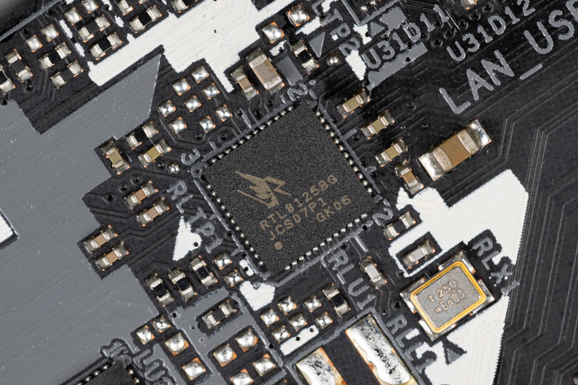 一块能扛10900K的B460主板！华擎B460MSteelLegend深度评测