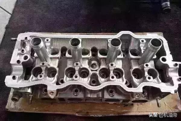 假机油危害发动机的图片,摩托车假机油的危害