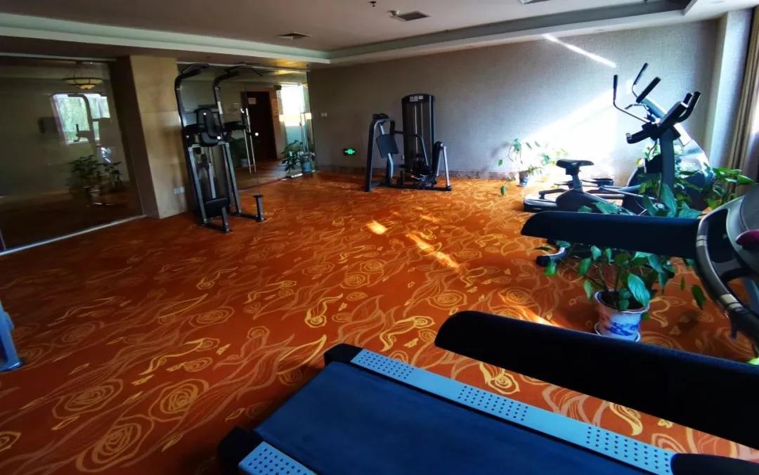 潍坊临朐揽翠湖泡温泉,临朐揽翠湖温泉攻略