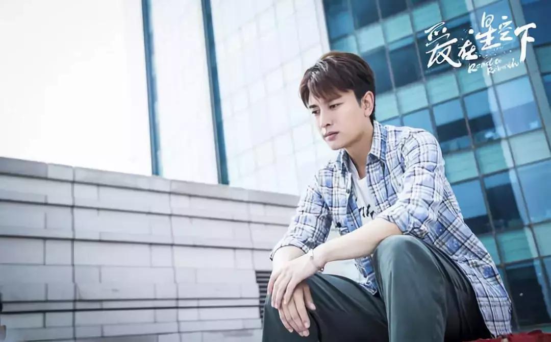 3.30新闻【一周要闻回顾】抖音打击贩卖高仿名牌类内容