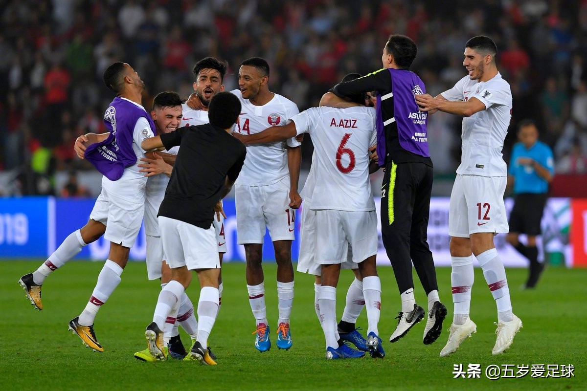 亚洲杯4强全部产生,亚洲杯首场爆冷门大黑马意外出局