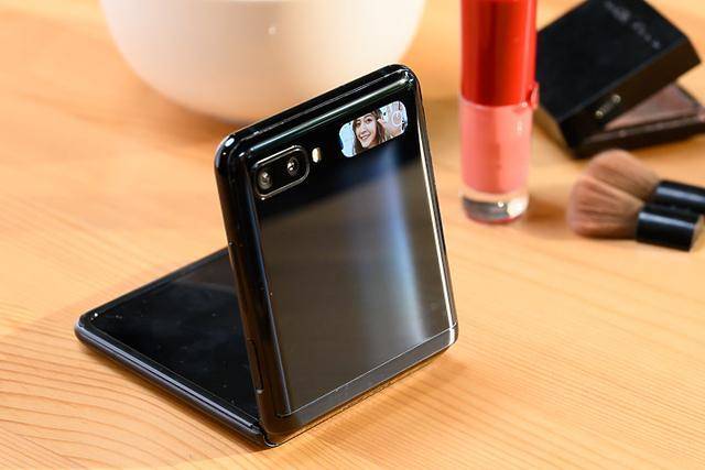 三星折叠手机zflip3小屏幕组件,三星折叠屏zflip3纤维外壳