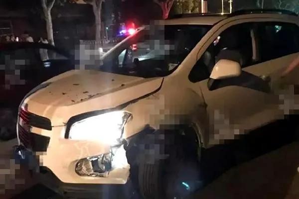 跑狐周记｜北大博士半天走98800步惹争议波马慈善筹款创新高