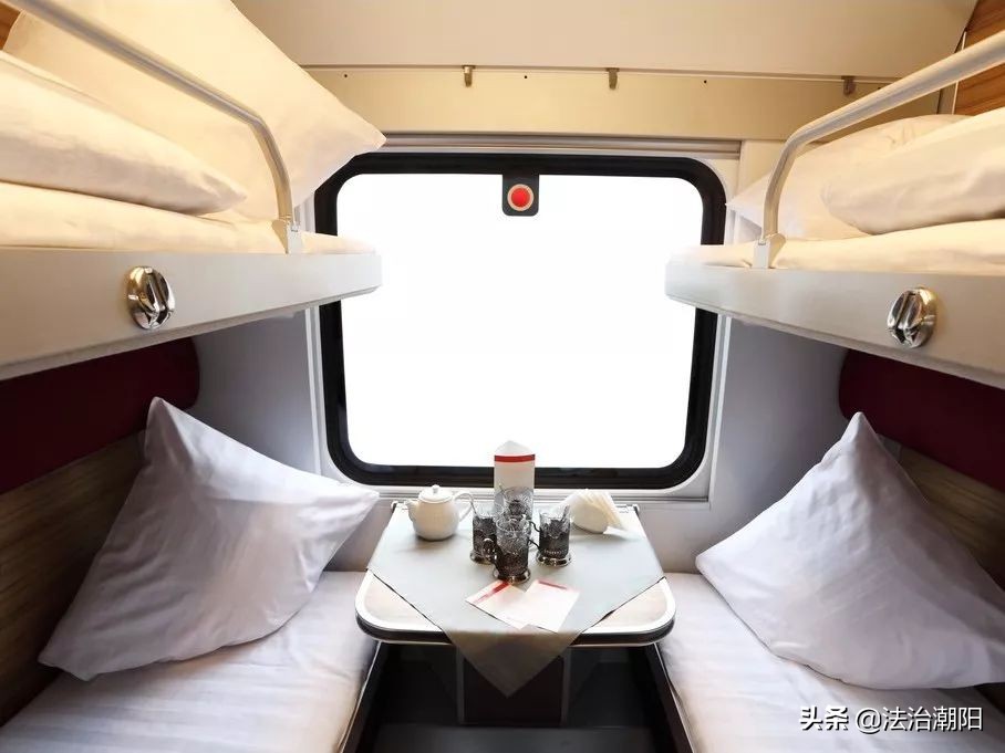 软卧为什么比飞机贵,软卧是不是比硬卧安静