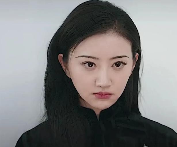 没整过容的女明星颜值对比,女星修图前后对比照