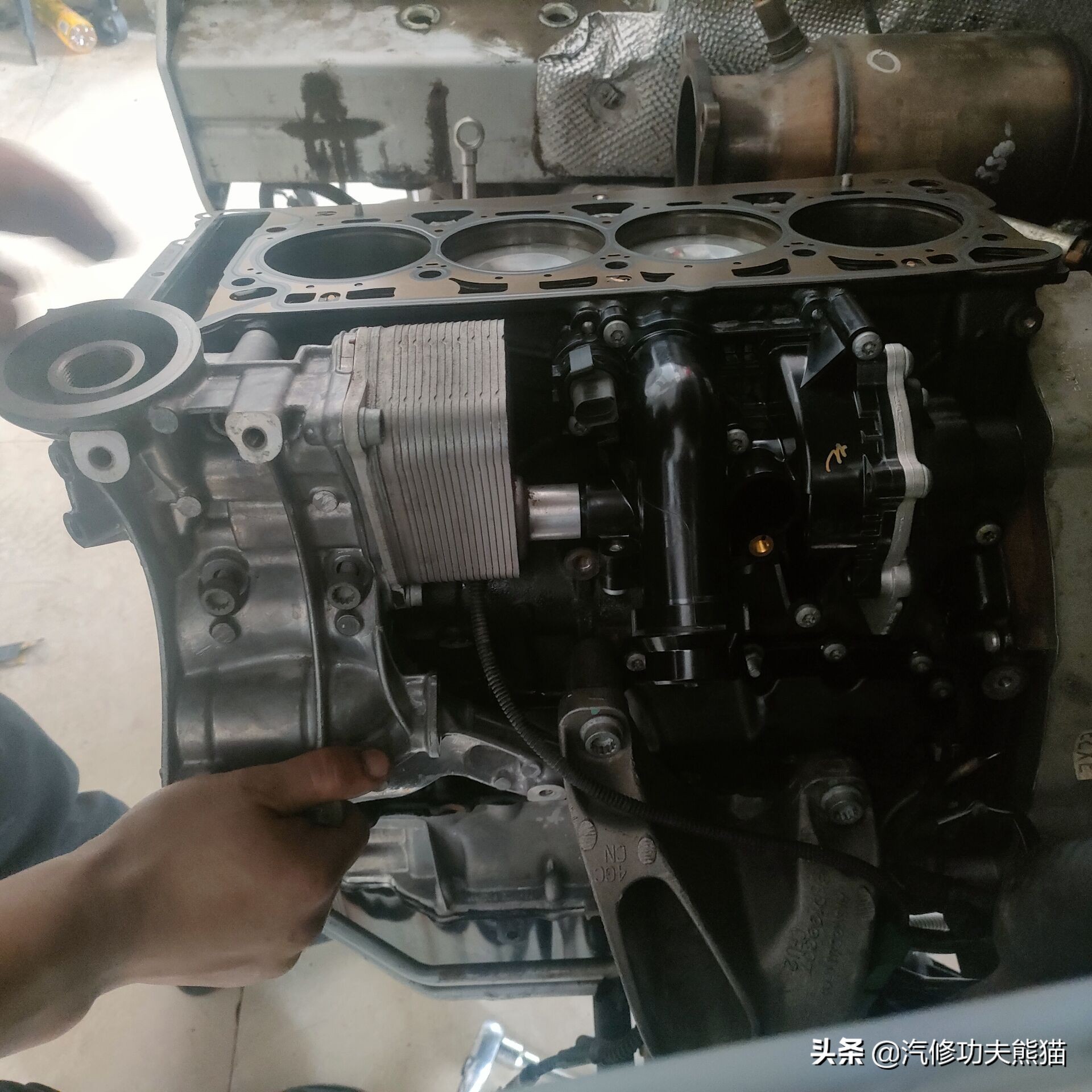 奥迪a4l治理烧机油,a4l奥迪烧机油怎样查