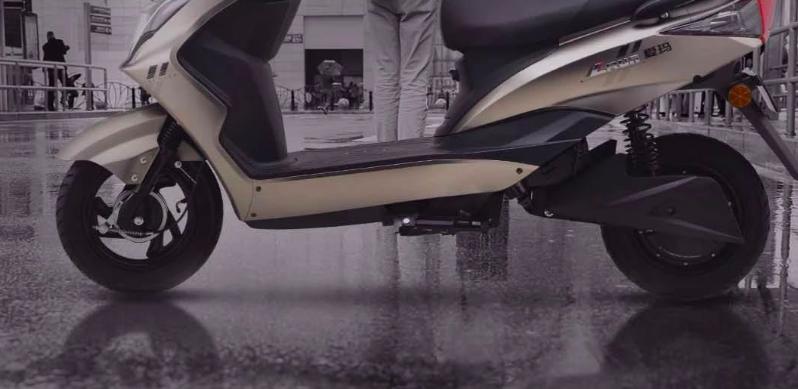 爱玛雅迪电动车哪个牌子电池耐用,绿源爱玛雅迪电动车对比