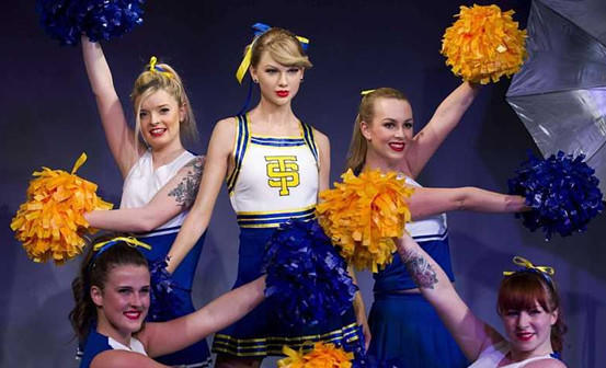 美国啦啦队健康身材,美国啦啦队员跳舞