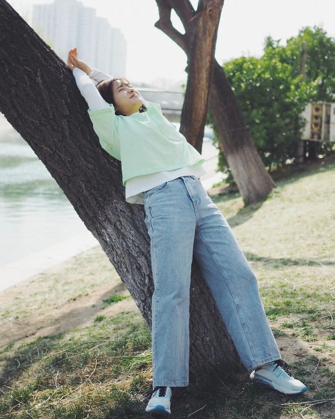 所有女生！帮你扒了10位女明星的*服私**，520照着穿就对啦