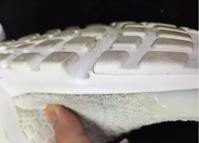 aj312脏了洗不干净怎么办,aj白丝绸脏了在家怎么清洗