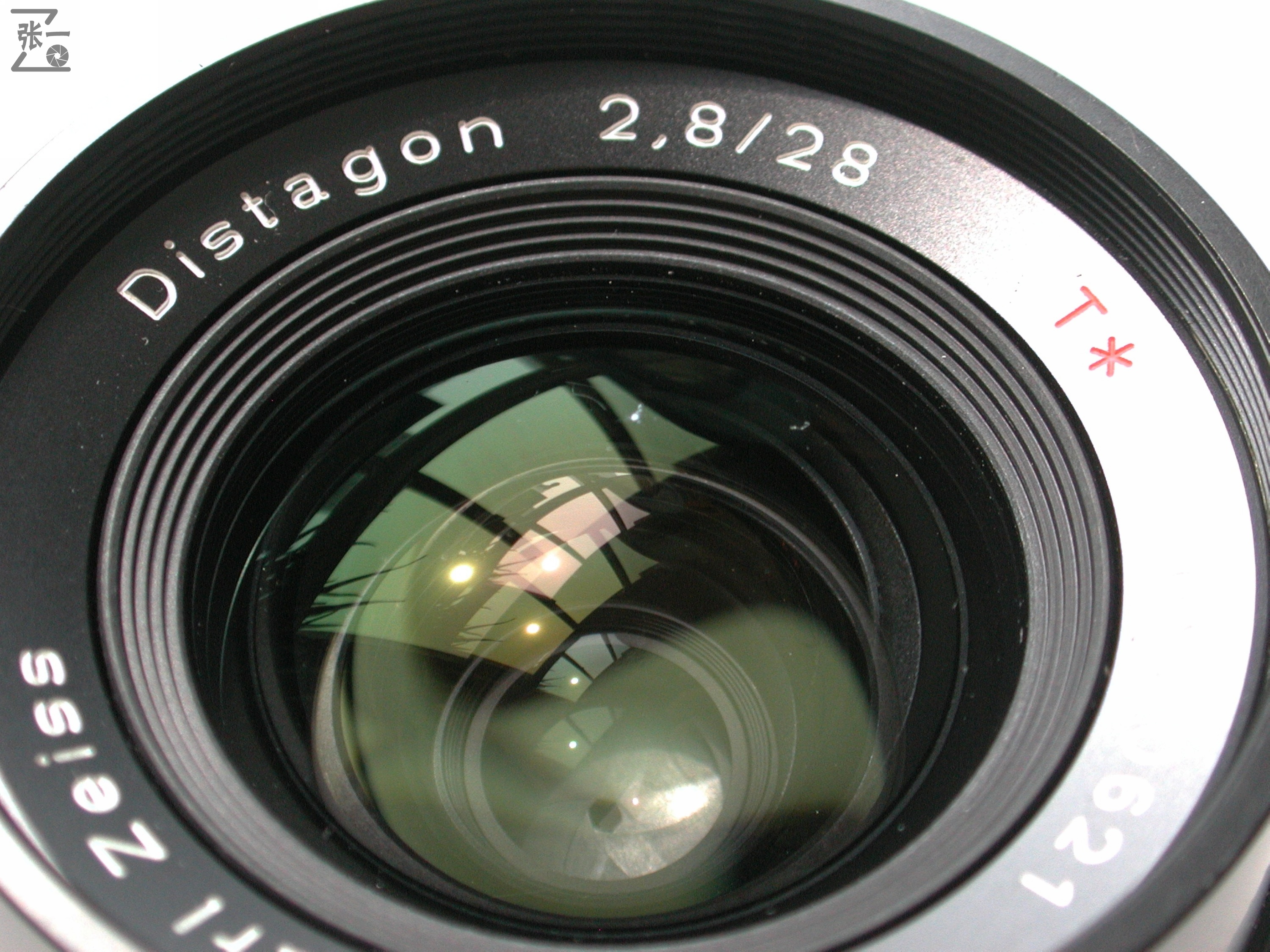 镜头测试：蔡司红T28/2.8+索尼微单A7实拍北京景山公园