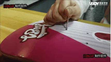 如何组装自己适合的滑板,自己组装一个滑板需要哪些东西