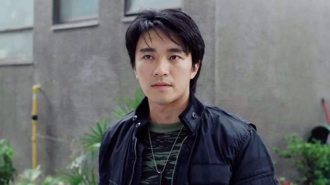 张国荣是香港最有魅力的十大红人,最有气质香港帅哥