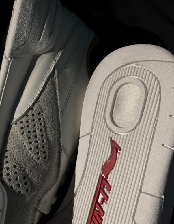 CJ1代终于要来了，新款板鞋时尚度满分，李宁这波新品太诱人