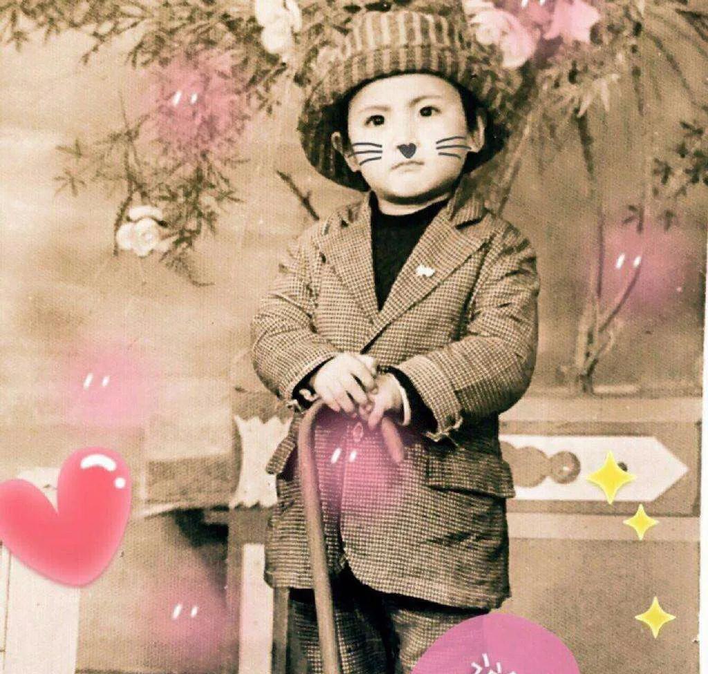 沈腾小时候最新视频,沈腾小时候照片