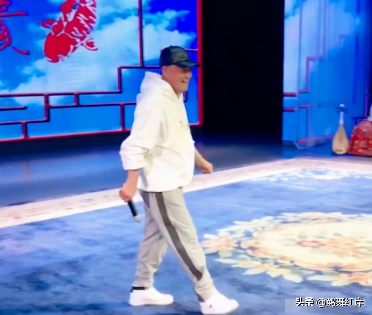 闫学晶刘老根大舞台唱的圆梦,闫学晶现身刘老根大舞台