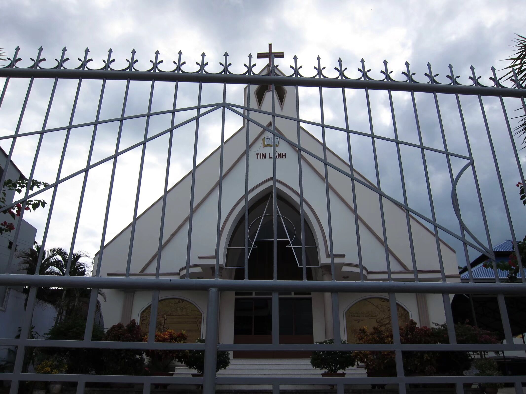 第一次越南旅游芽庄,骑着单车去看最美的风景