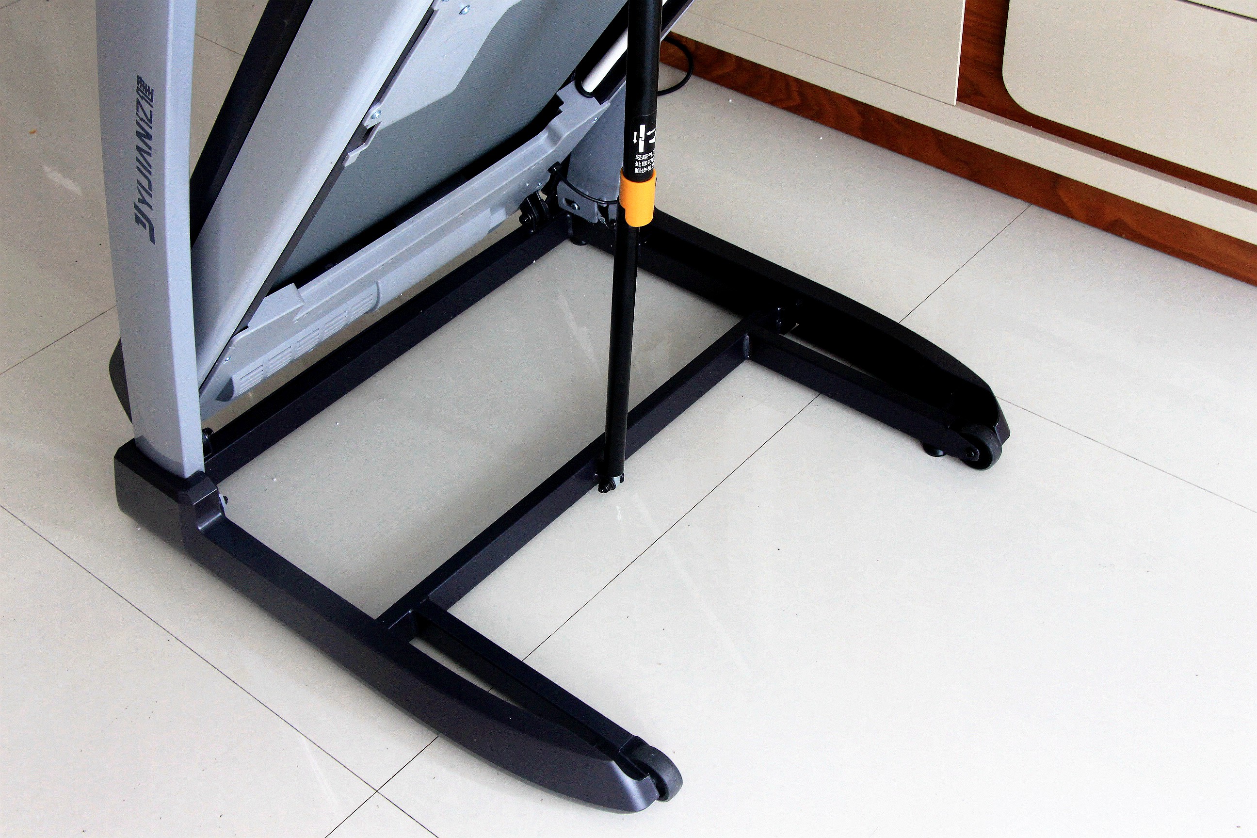 亿健跑步机最新款是哪个型号,亿健智能跑步机m1评测