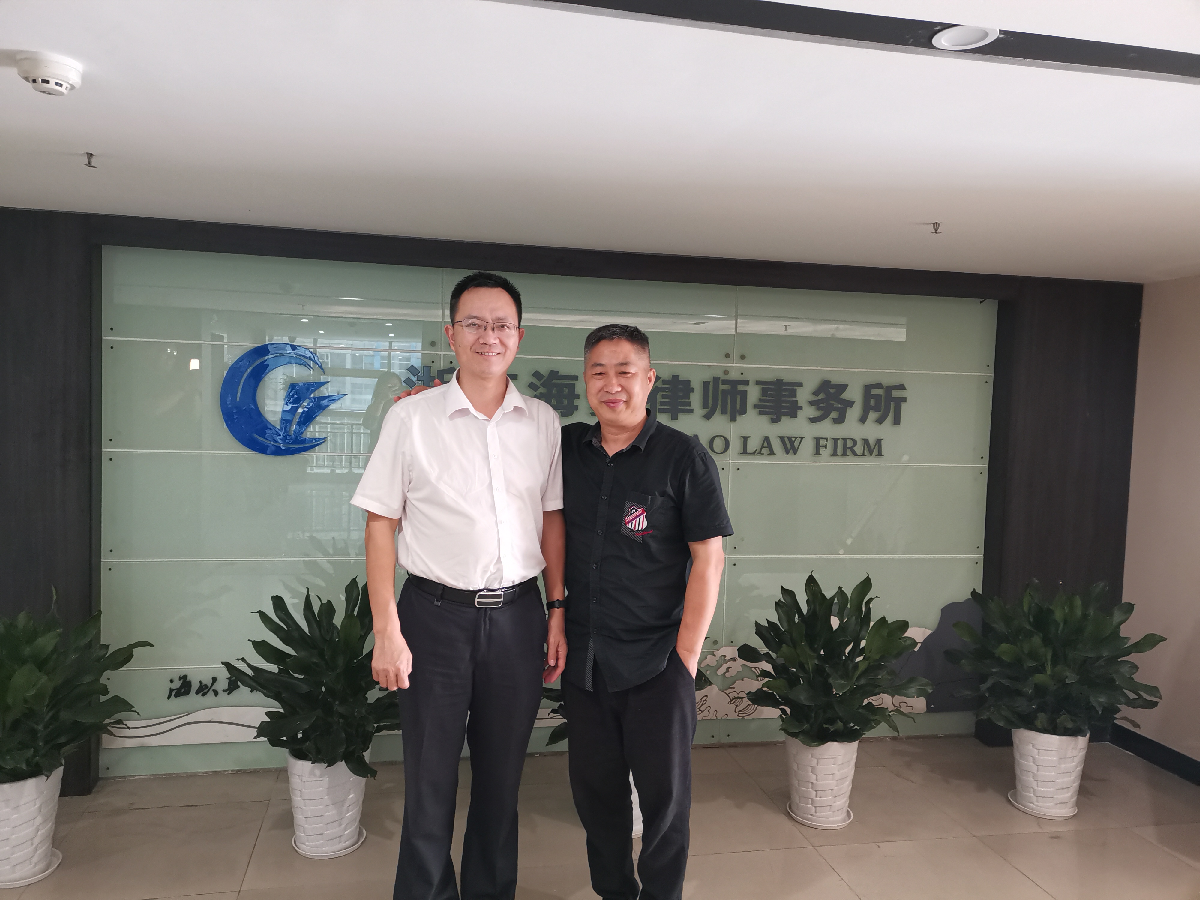 律师没时间睡觉,律师生病不遵医嘱