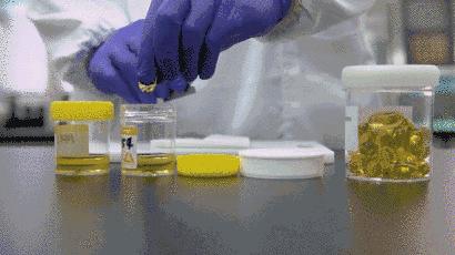 深海鱼油与鱼肝油有什么区别,鱼肝油和深海鱼油哪个祛黑色素好