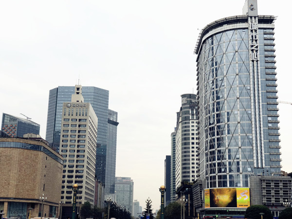 吃货夫妻结婚2周年，去成都逛吃逛吃，3天花了5600元~