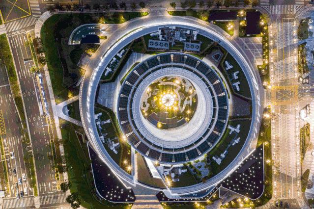 太平鸟时尚中心景观设计,自由的鸟巢