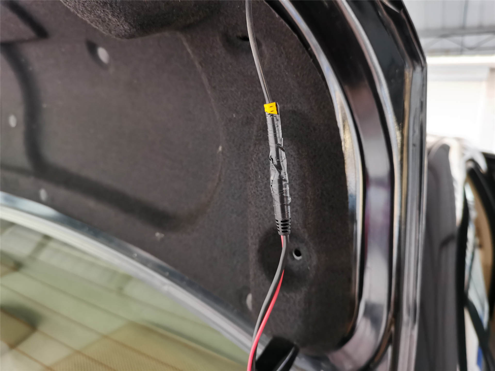 行车记录仪加倒车影像安装教程,长虹倒车影像行车记录仪安装