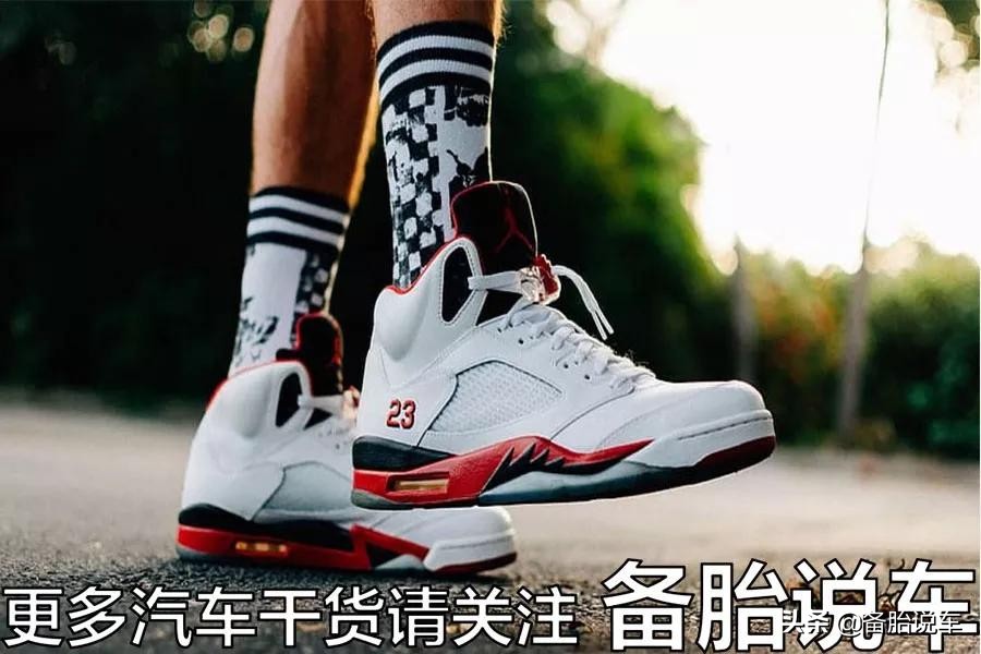 轮胎用5年沟槽开裂,轮胎用五年老化了车身会不平稳吗