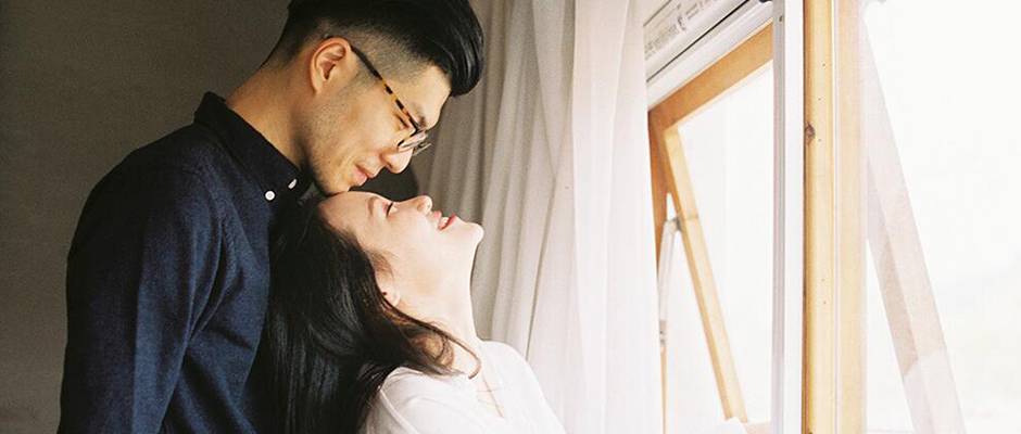 女人最容易为哪种男人着迷,一个女人让男人朝思暮想的表现